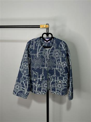 کت جین گلدوزی شده طرح 2